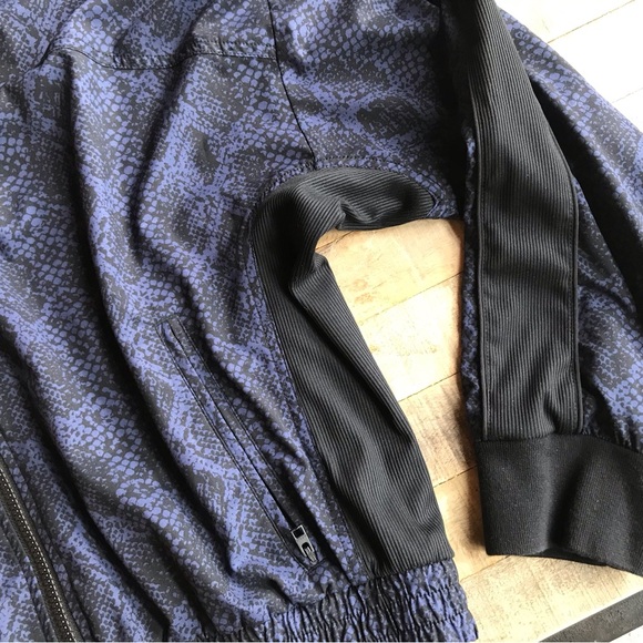 Athleta Navy and Black Track Jacket - Picture 3 of 4